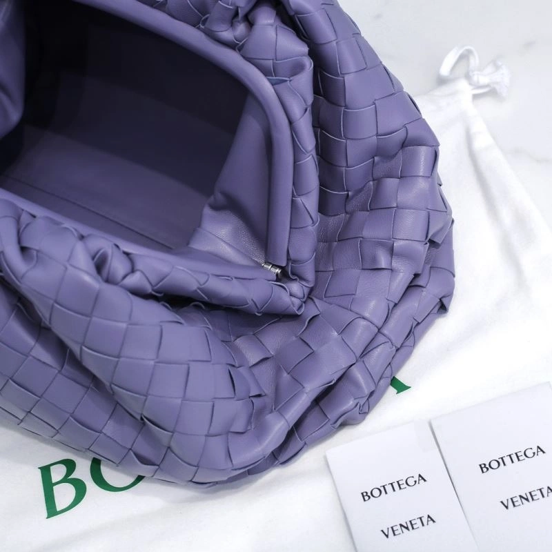 Bottega Veneta Pouch Clutch Bags Versatile 68109