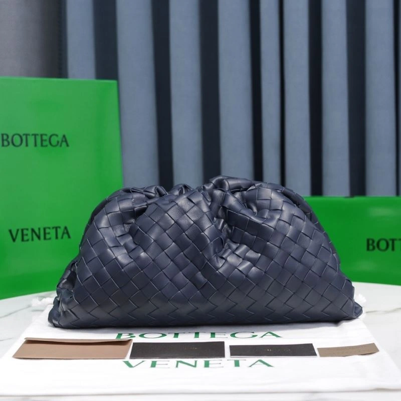 EyeCatching Bottega Veneta Pouch Clutch Bags 68107