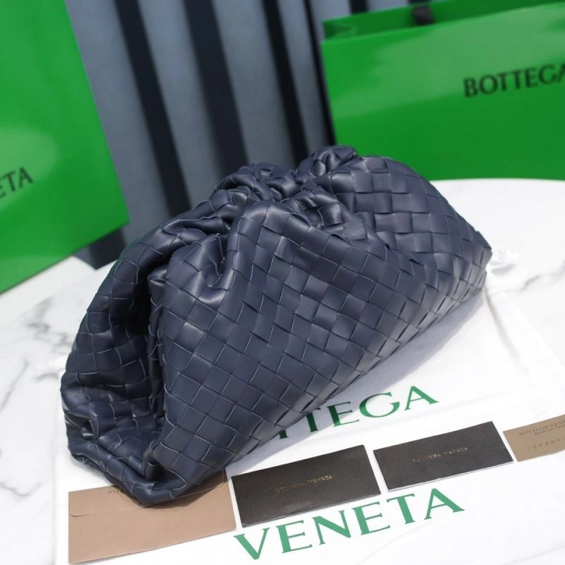 EyeCatching Bottega Veneta Pouch Clutch Bags 68107