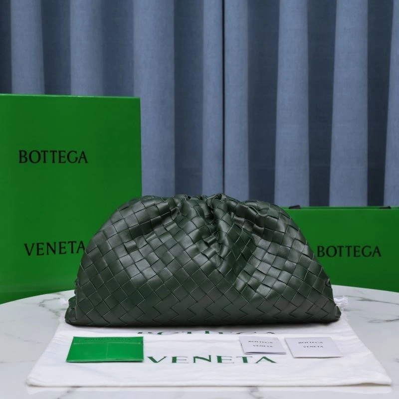 SmoothTexture Bottega Veneta Pouch Clutch Bags 68105