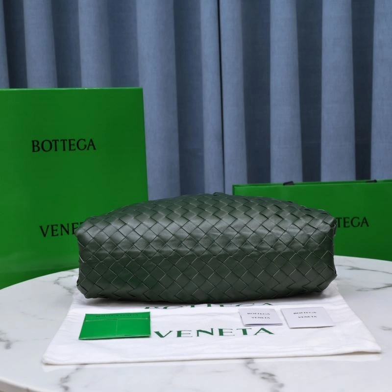 SmoothTexture Bottega Veneta Pouch Clutch Bags 68105