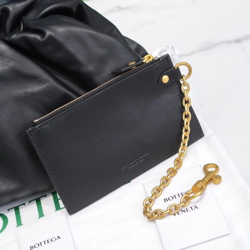 Bottega Veneta Pouch Clutch Bags Sporty 68137