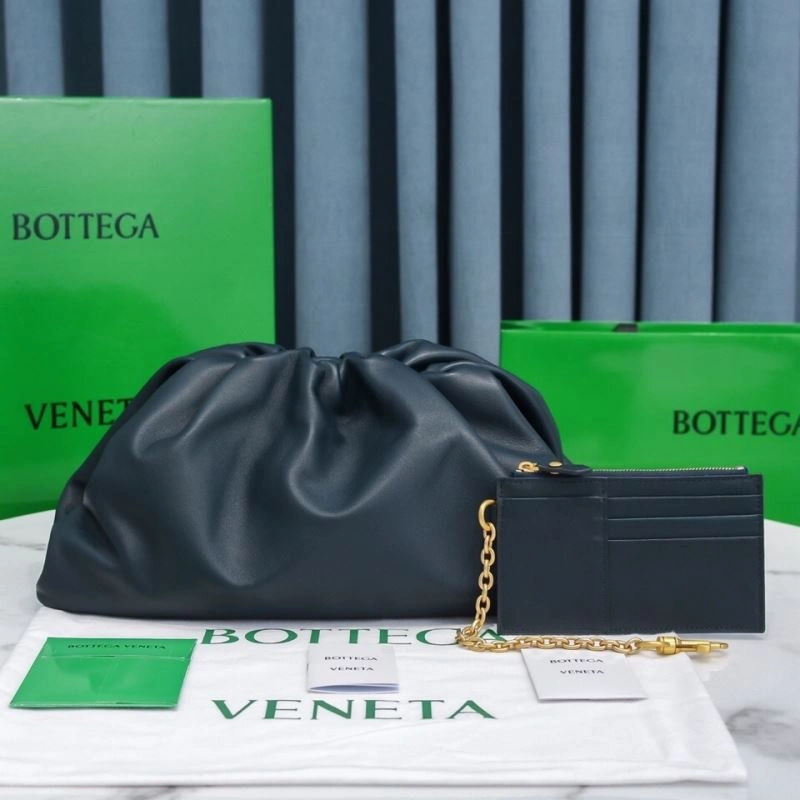 Bottega Veneta Pouch Clutch Bags WellDesigned 68142