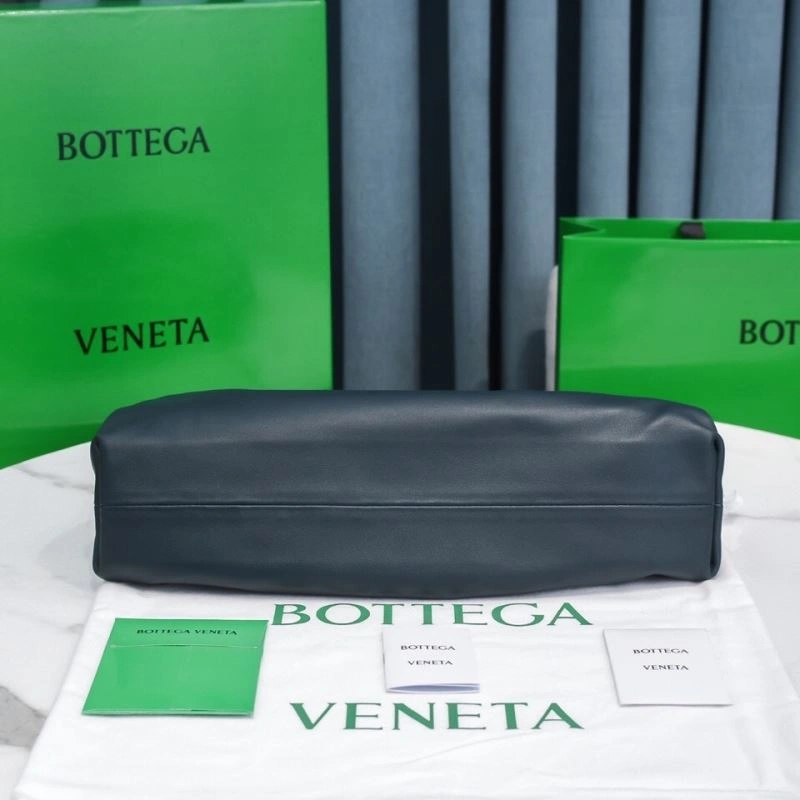 Bottega Veneta Pouch Clutch Bags WellDesigned 68142