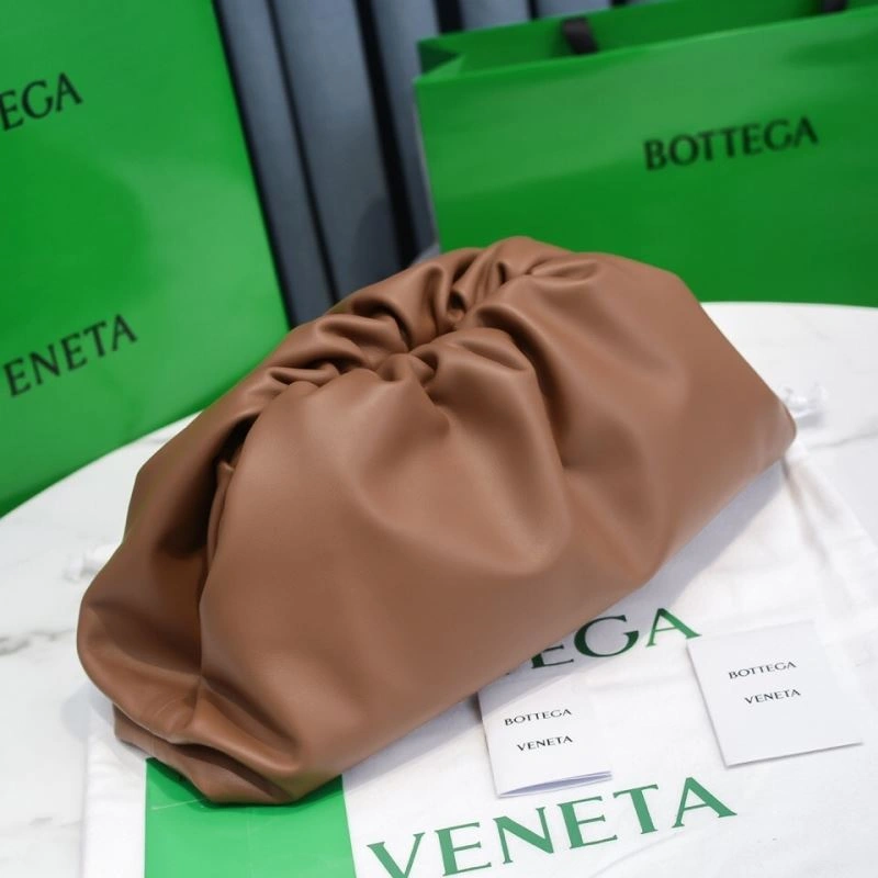 Cozy Bottega Veneta Pouch Clutch Bags 68097