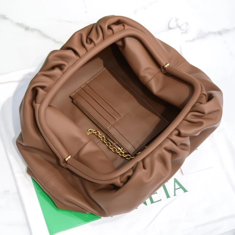 Cozy Bottega Veneta Pouch Clutch Bags 68097