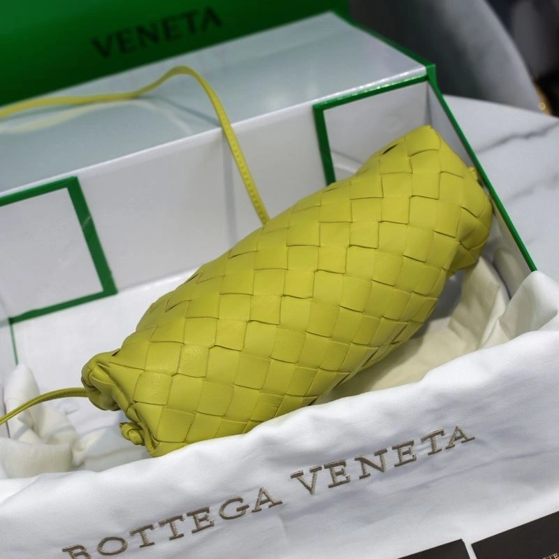 Chic Bottega Veneta Pouch Clutch Bags 68140