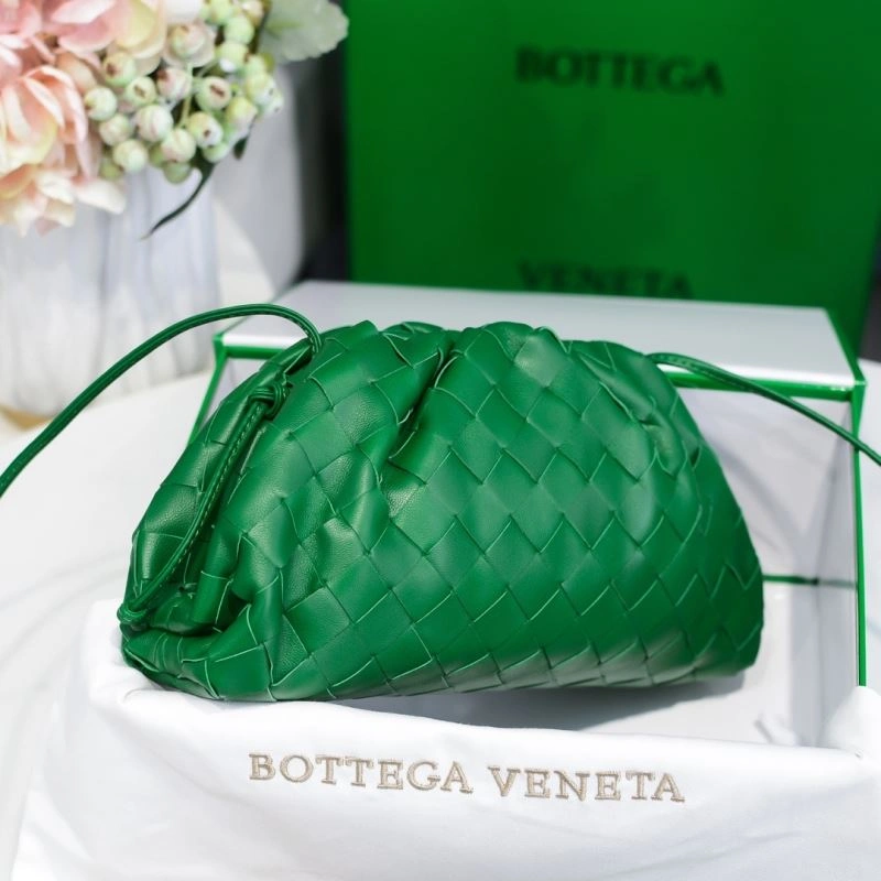 Bottega Veneta Pouch Clutch Bags MoistureWicking 68100