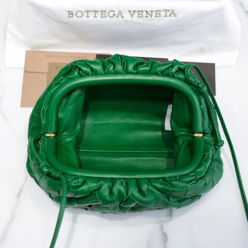 Bottega Veneta Pouch Clutch Bags MoistureWicking 68100