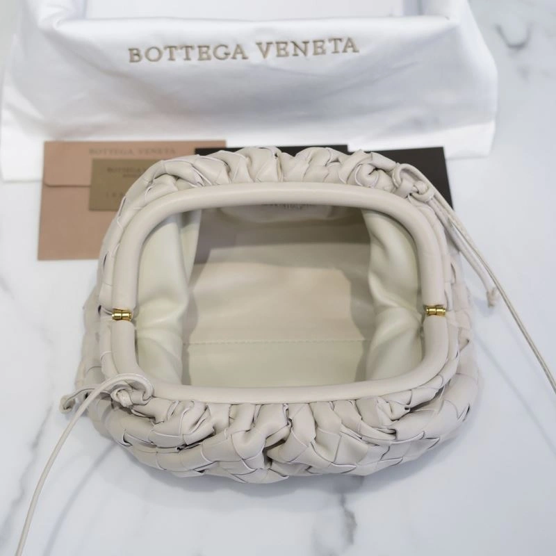 Popular Bottega Veneta Pouch Clutch Bags 68135