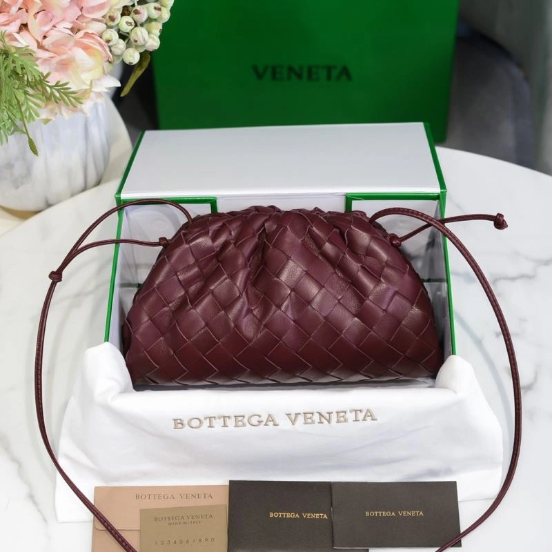 DailyWear Bottega Veneta Pouch Clutch Bags 68094