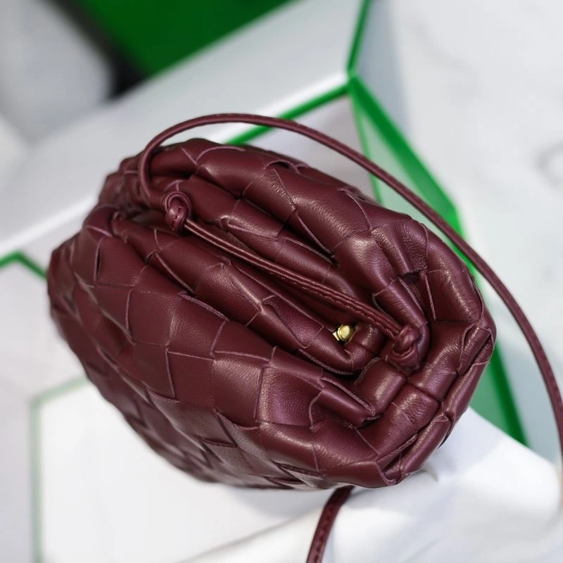 DailyWear Bottega Veneta Pouch Clutch Bags 68094