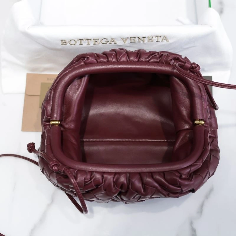 DailyWear Bottega Veneta Pouch Clutch Bags 68094