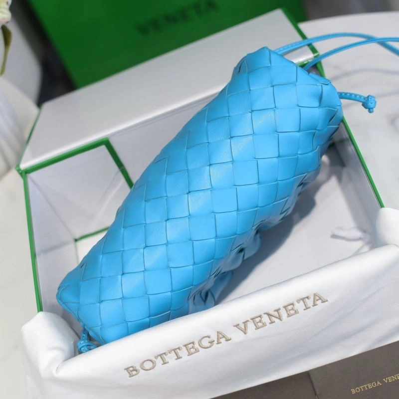 Bottega Veneta Pouch Clutch Bags Breathable 68098