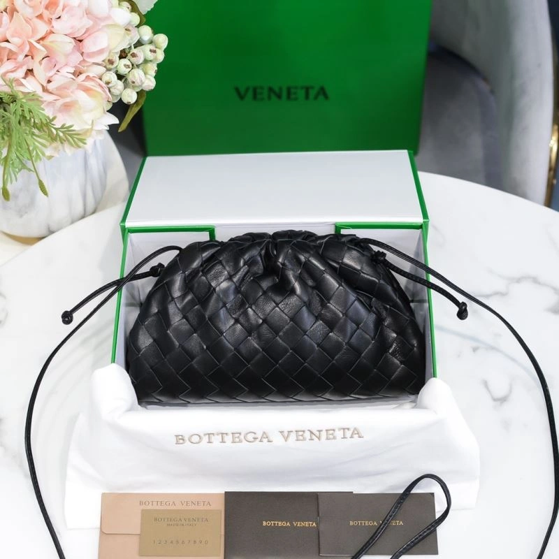 Bottega Veneta Pouch Clutch Bags Classic 68084