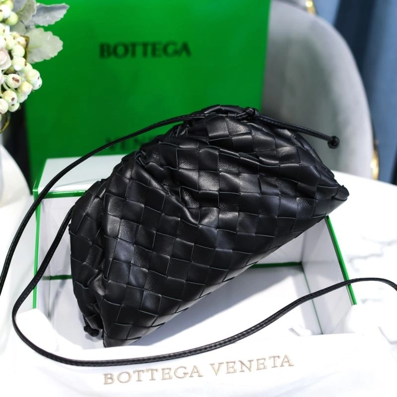 Bottega Veneta Pouch Clutch Bags Classic 68084