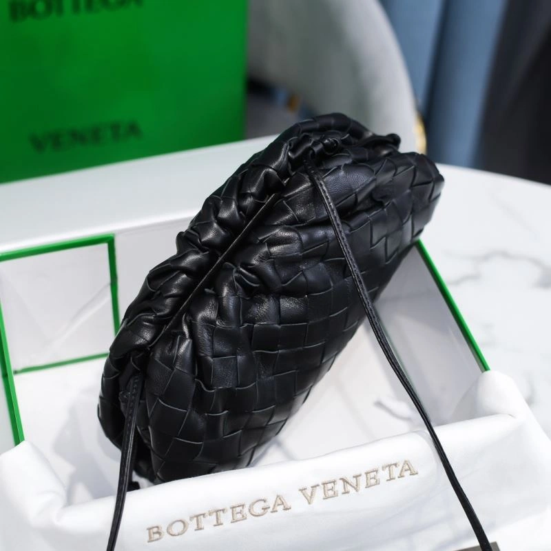 Bottega Veneta Pouch Clutch Bags Classic 68084