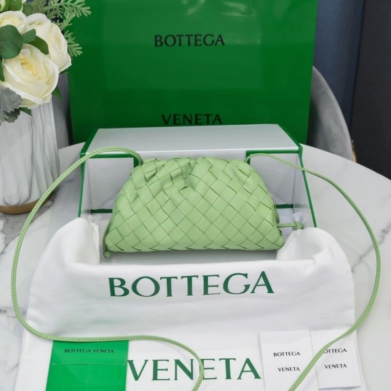 Bottega Veneta Pouch Clutch Bags Attractive 68086