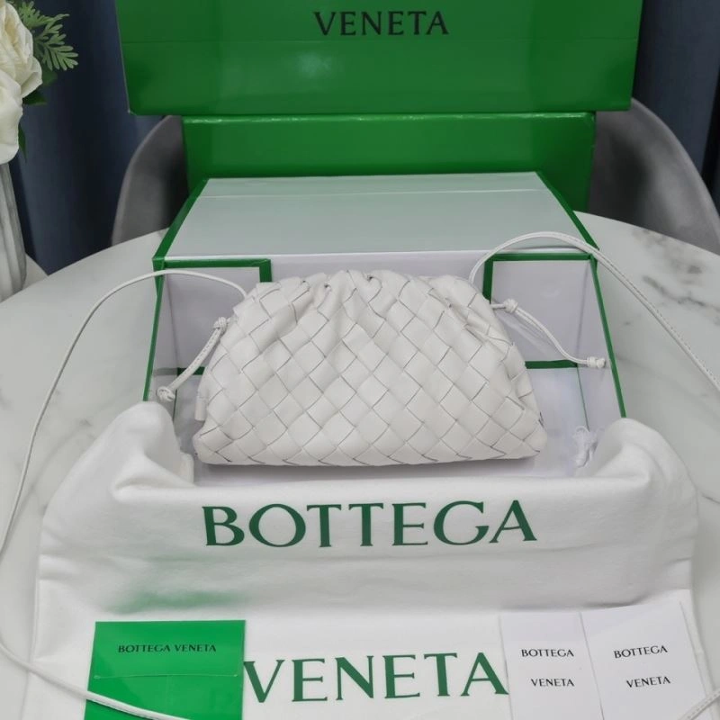 Bottega Veneta Pouch Clutch Bags Affordable 68083