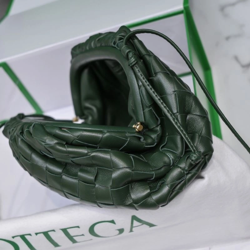 Attractive Bottega Veneta Pouch Clutch Bags 68076