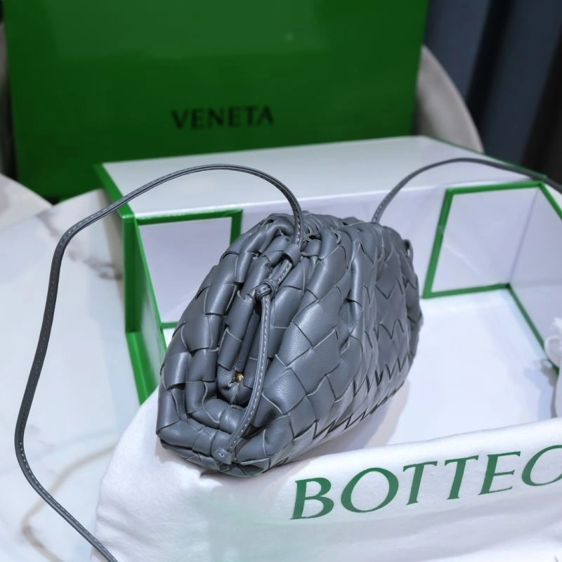 Bottega Veneta Pouch Clutch Bags TimelessDesign 68080