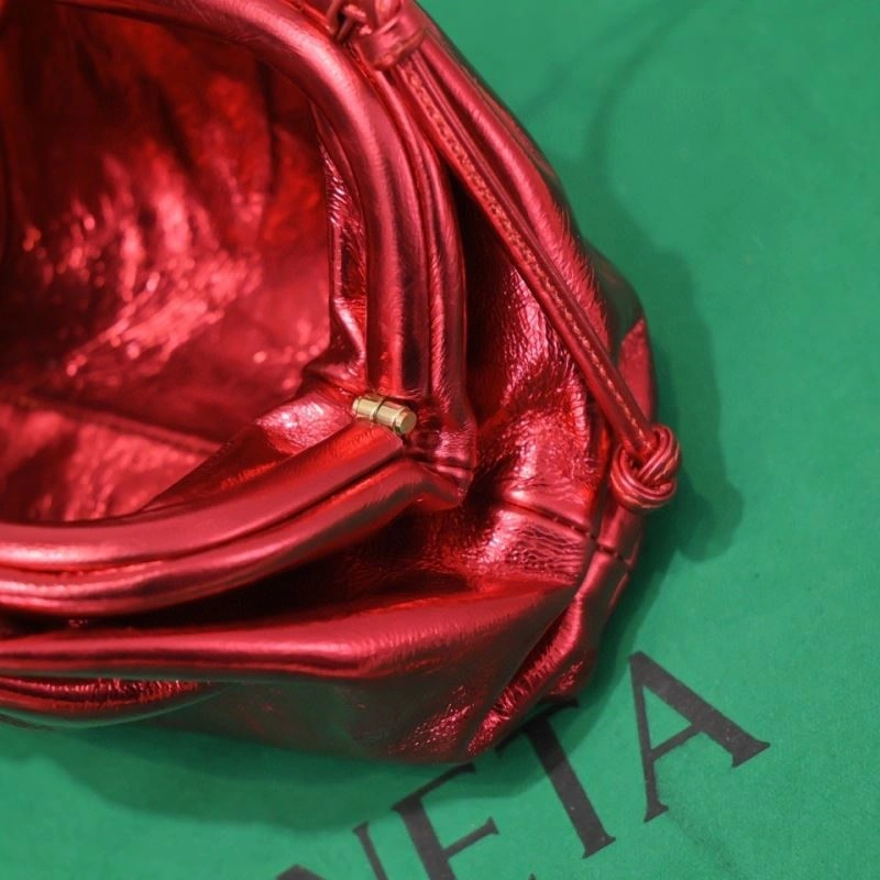 Attractive Bottega Veneta Pouch Clutch Bags 68074