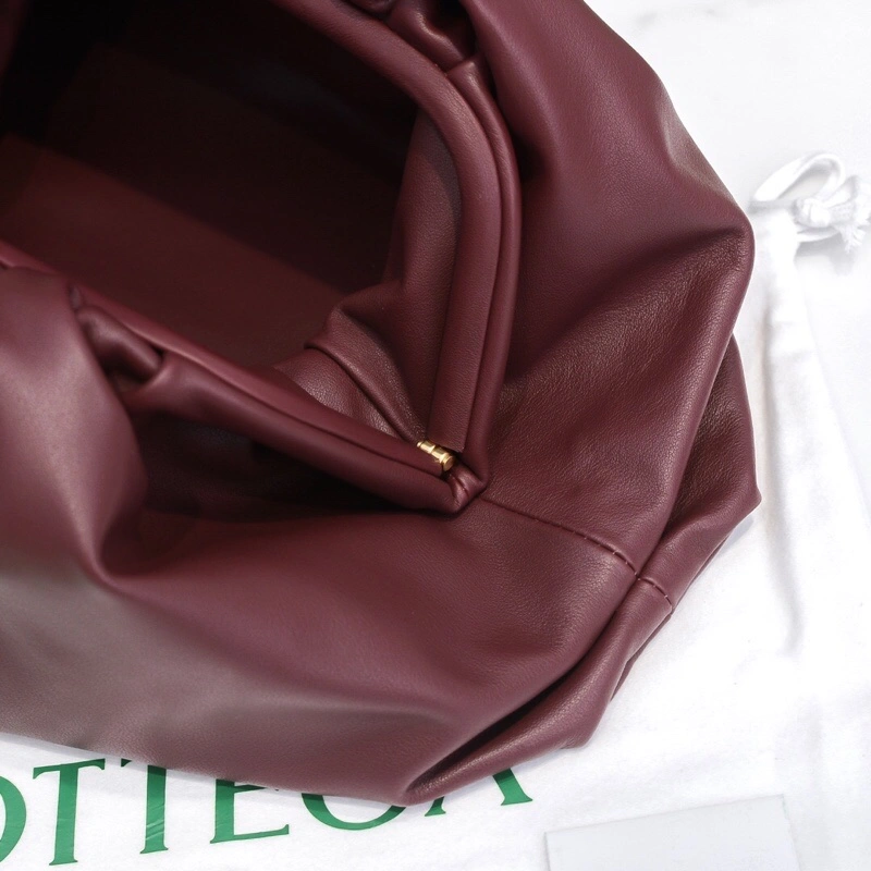 Bottega Veneta Pouch Clutch Bags HighQuality 68062
