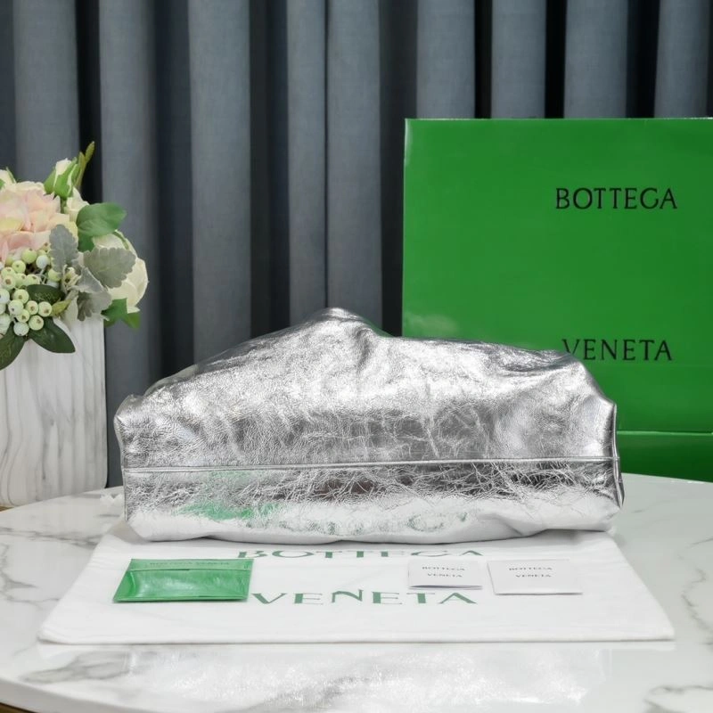 Bottega Veneta Pouch Clutch Bags Refined 68056