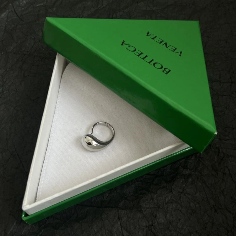 Bottega Veneta Rings Compact 209452