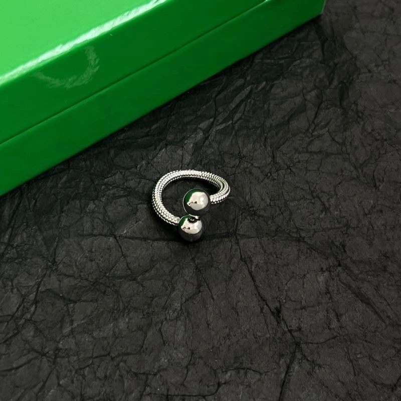Effortless Bottega Veneta Rings 209436