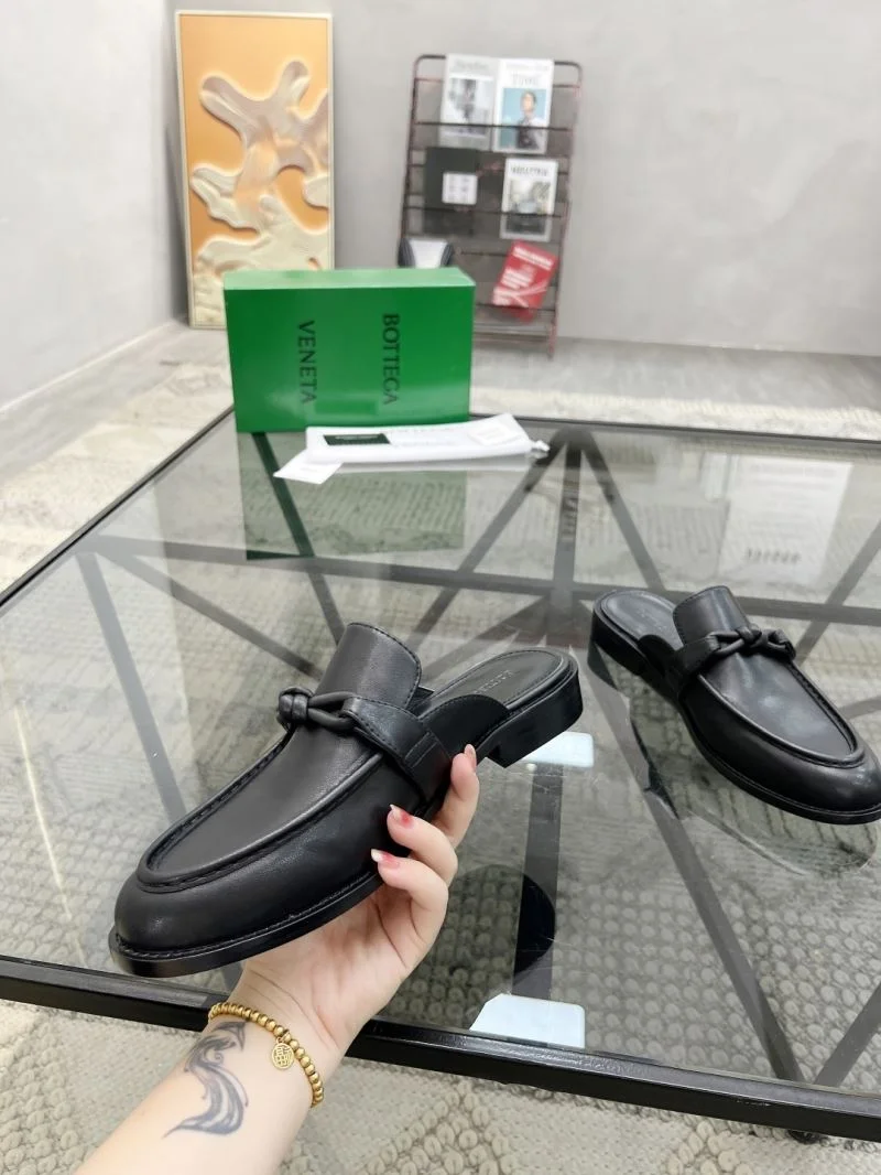 UrbanChic Bottega Veneta Sandals 5040