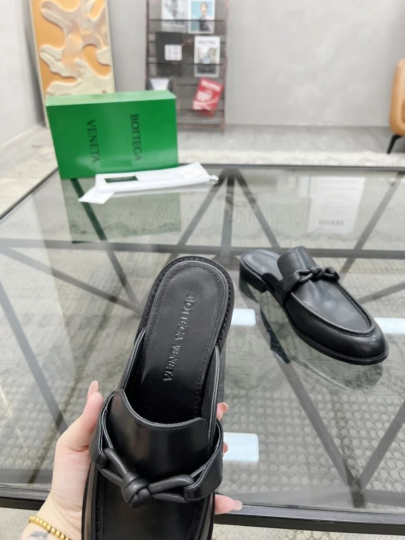 UrbanChic Bottega Veneta Sandals 5040