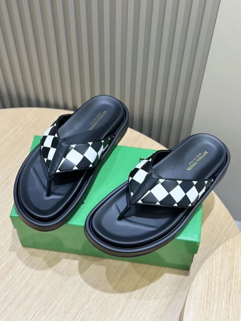 Bottega Veneta Sandals Sleek 5032