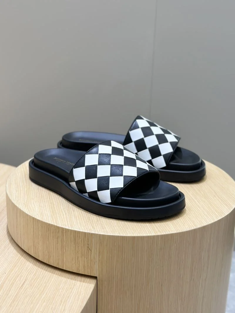GoAnywhere Bottega Veneta Sandals 5058