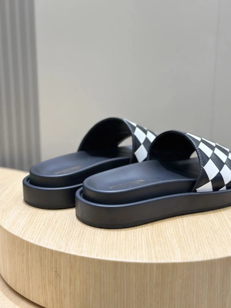 GoAnywhere Bottega Veneta Sandals 5058