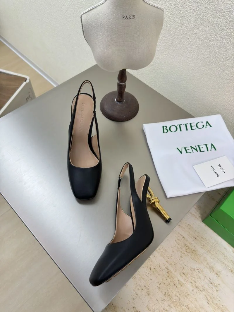 Refined Bottega Veneta Sandals 12932