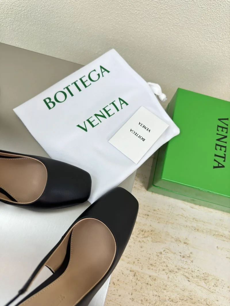 Refined Bottega Veneta Sandals 12932