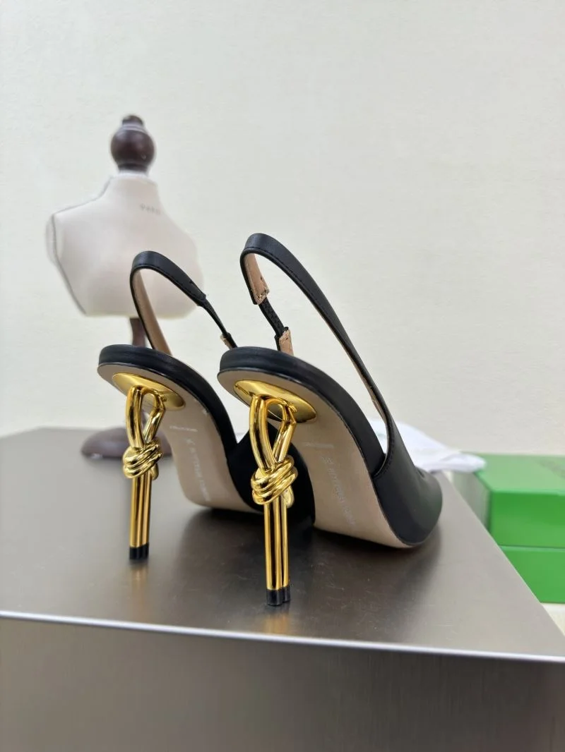 Refined Bottega Veneta Sandals 12932