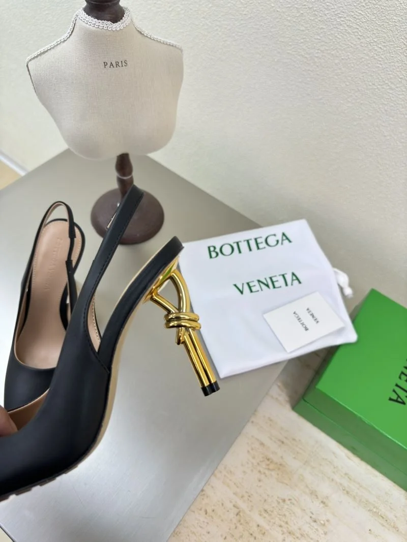 Refined Bottega Veneta Sandals 12932