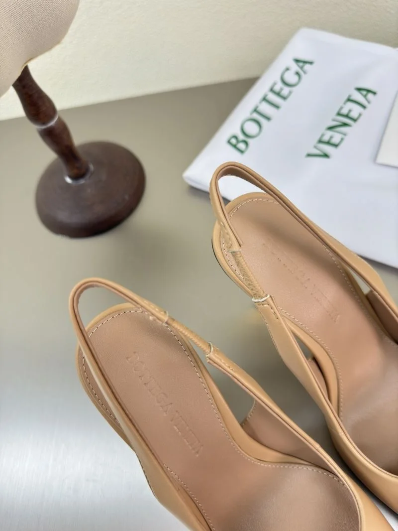 Bottega Veneta Sandals FashionForward 12938