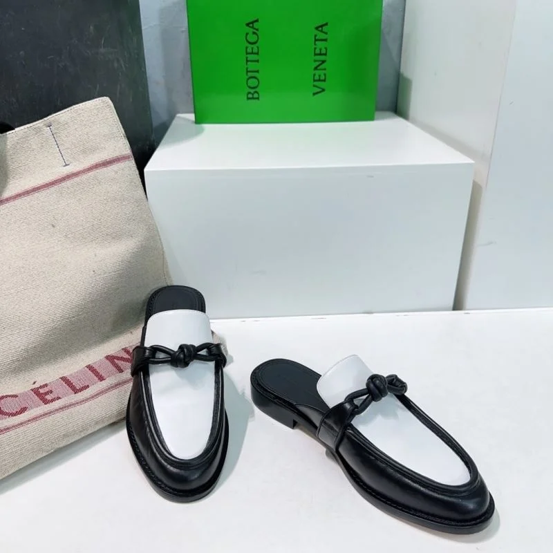 SunProtective Bottega Veneta Sandals 12925