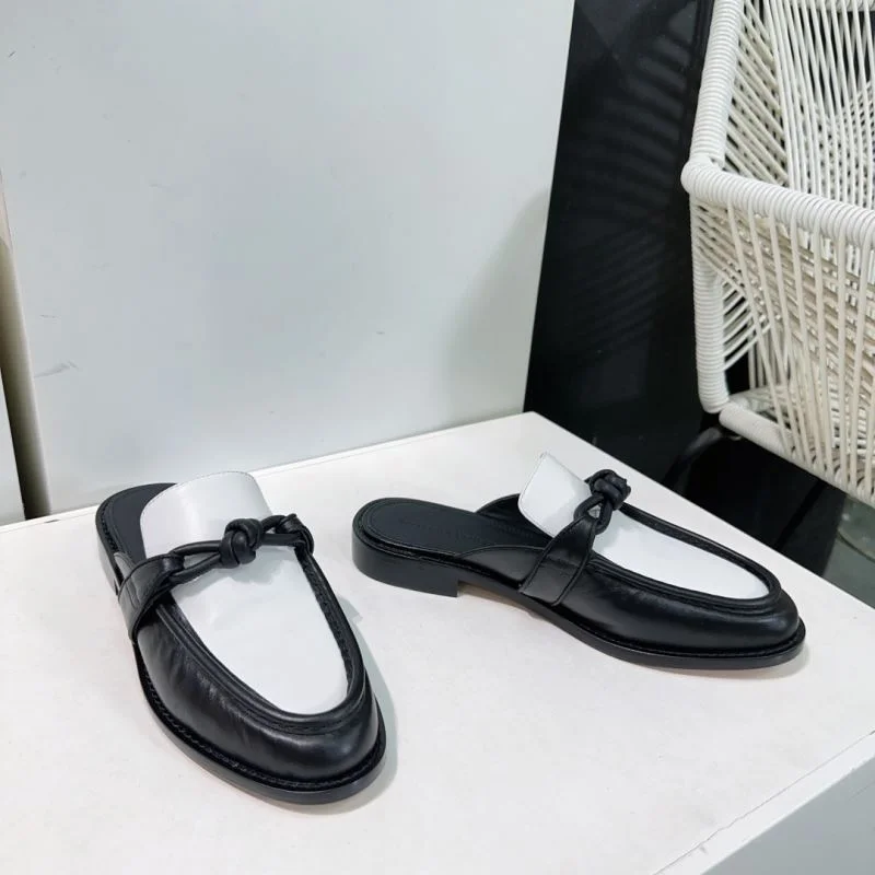 SunProtective Bottega Veneta Sandals 12925