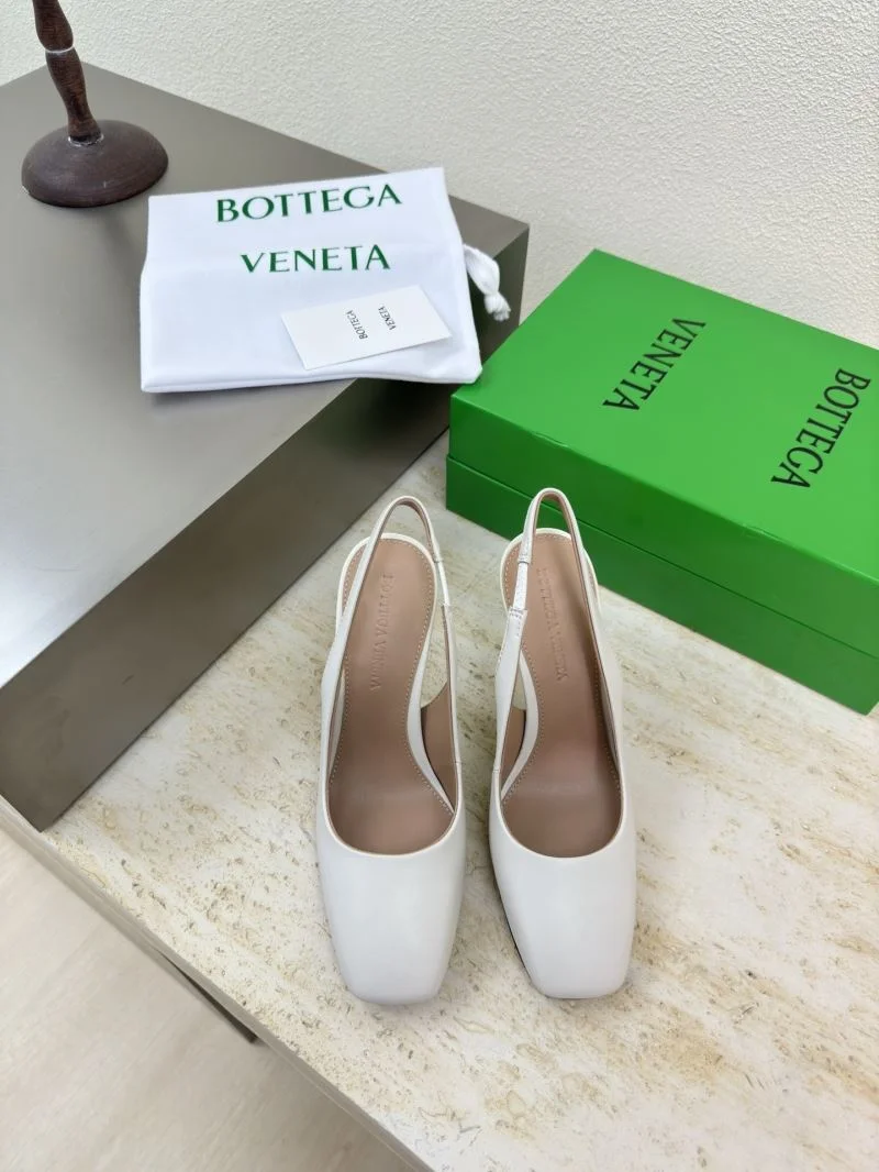 Bottega Veneta Sandals Breathable 12912