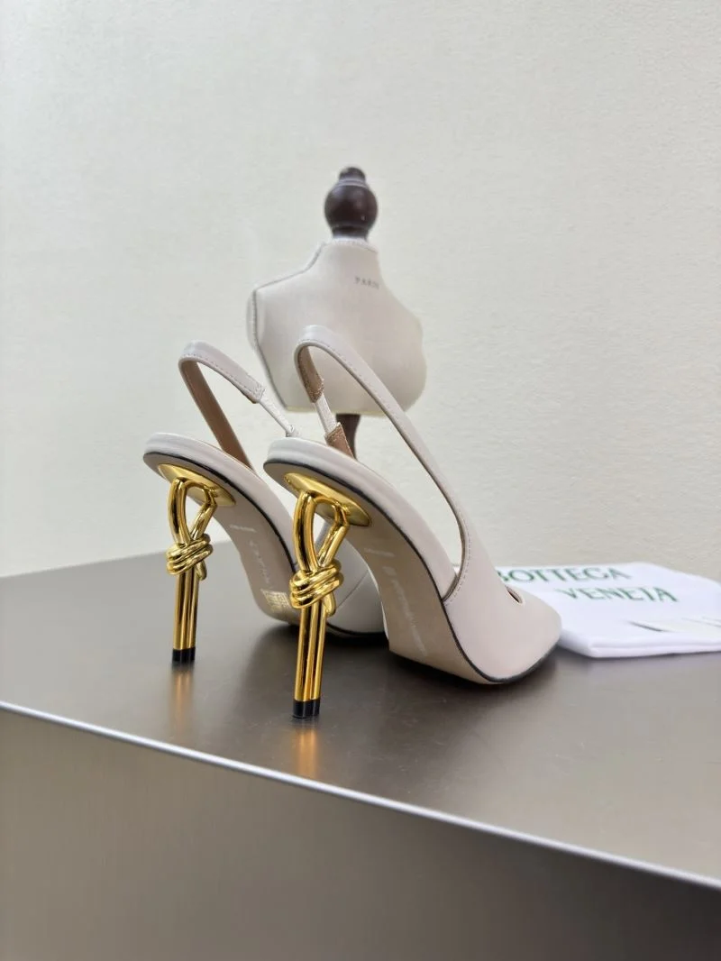 Bottega Veneta Sandals Breathable 12912