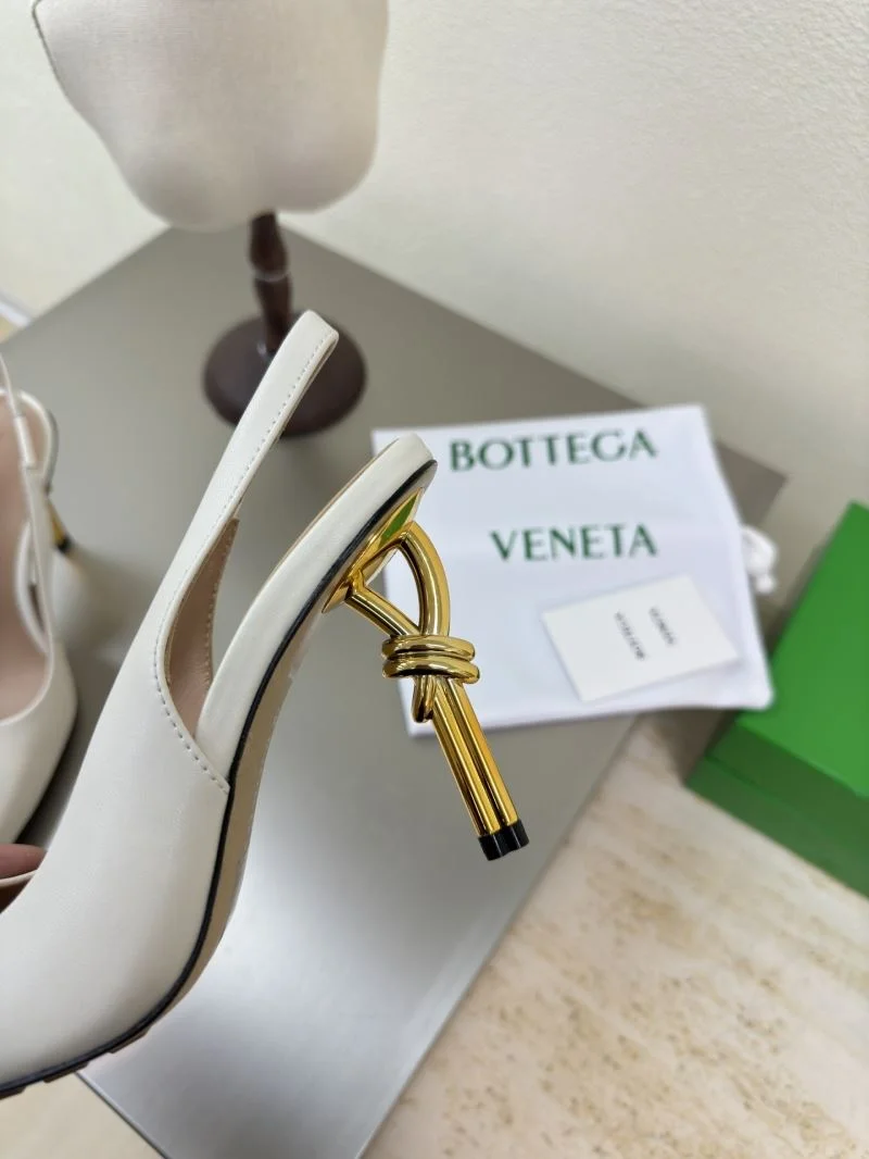 Bottega Veneta Sandals Breathable 12912