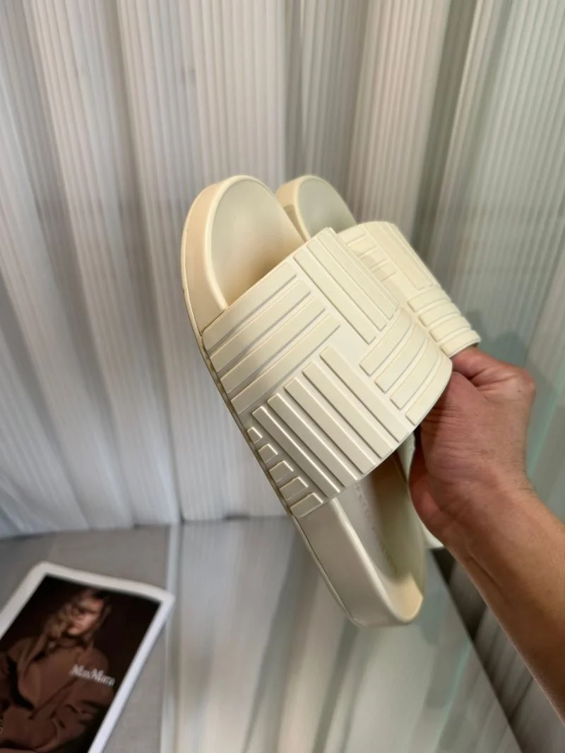 Bottega Veneta Sandals Modern 10461