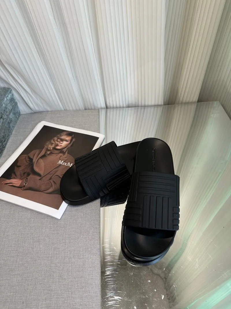 Unisex Bottega Veneta Sandals 10452