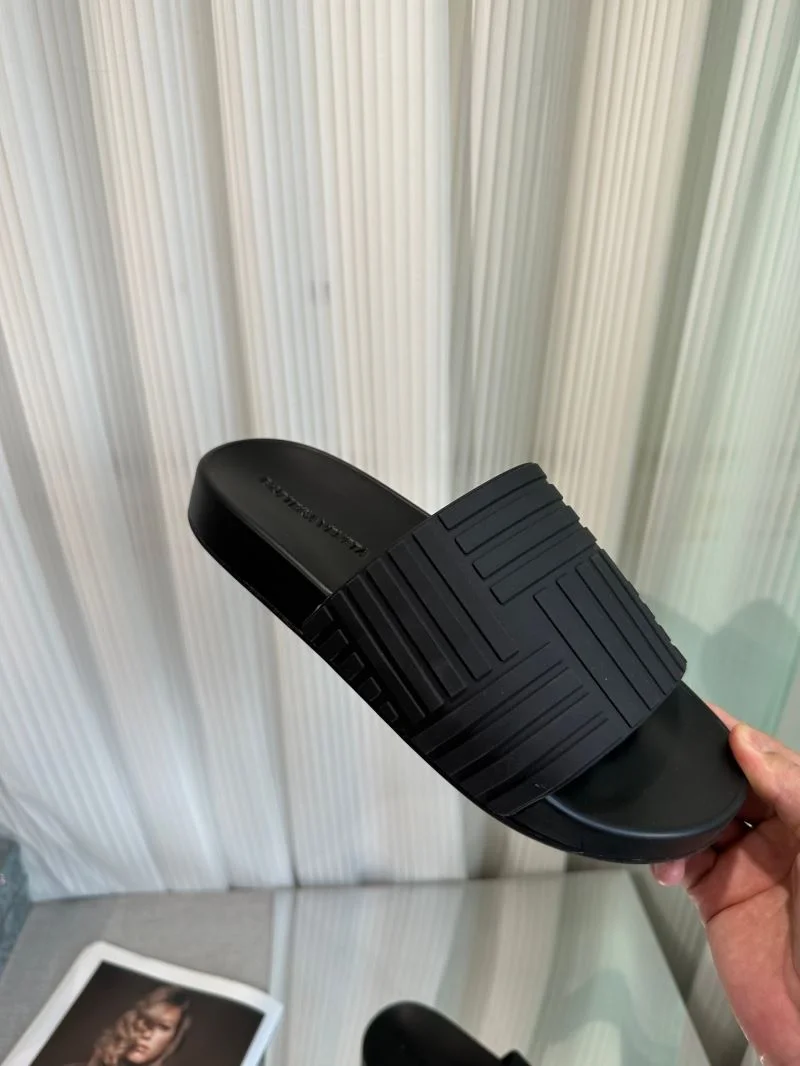 Unisex Bottega Veneta Sandals 10452