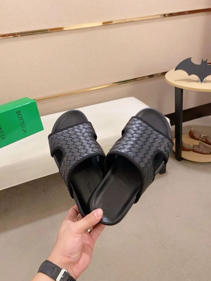Sporty Bottega Veneta Sandals 14646