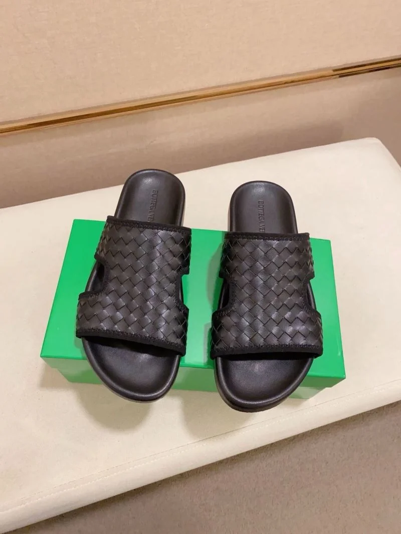 Sporty Bottega Veneta Sandals 14646